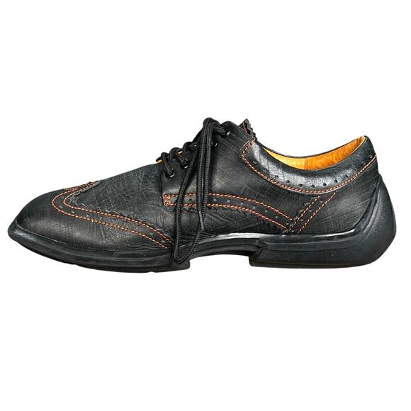 John Fluevog Men’s Charles Future Angel Black Brogue Wingtip Shoe Size US 12 main image 4